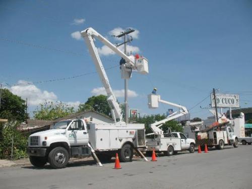 Vientos origina apagones locos