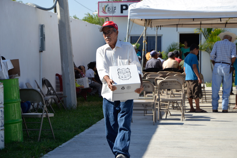 Distribuyó Sebien 300 mil despensas en dos semanas