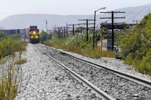 Mil viviendas de la zona se ubican en derecho de vía de ferrocarriles.