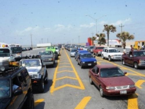 Registra Playa Bagdad ingreso de 2 mil vehículos