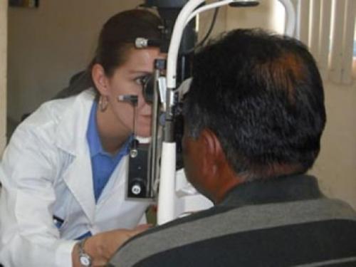 Instituto Oftalmológico de Matamoros donará lentes en la colonia Lauro Villar