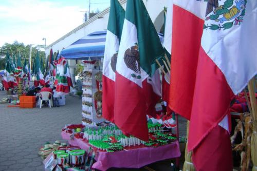 Comercios patrios abarrotan el Centro de Matamoros