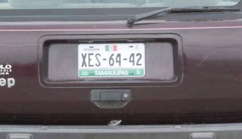 Las placas regularizadas del 2012 no están vencidas, Texas no debe aplicar multas