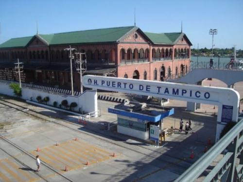 Cerrado el puerto de Tampico a embarcaciones menores y mayores