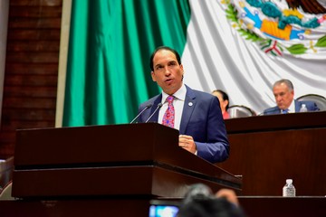 Por tercera ocasión exige Ricardo García se elimine la Caseta de Pánuco