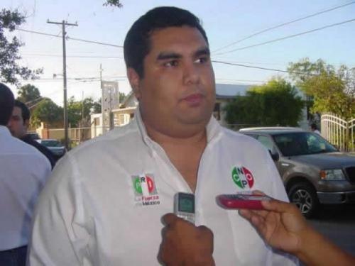 Se unen al PRI más de 700 maestros en Matamoros