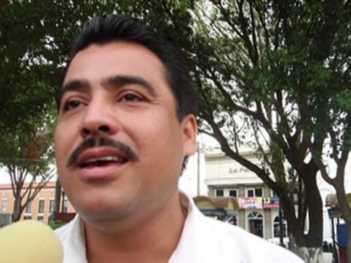 Ulises Ruiz se deslinda de responsabilidad por venta de plazas