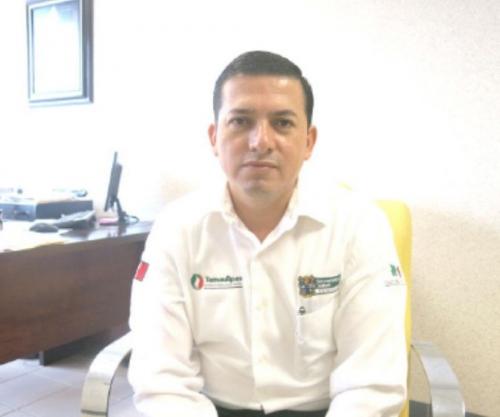 Visita Secretario de Salud Municipal a los abuelitos de Vida Plena