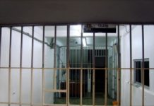 Arrestan a par de ebrios en el Barrio del Centralito