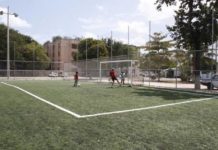 Juventud reta al covid con ‘cascaritas’ en canchas de fútbol