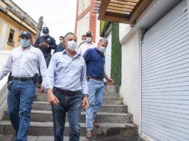 Impulsa Chucho Nader Desarrollo Comercial y Mayor Seguridad en la Zona de los Mercados