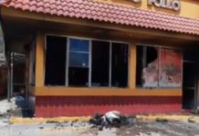 Se incendia negocio de pollos en Victoria