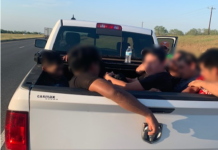 Patrulla Fronteriza y policía de Encinal rescatan indocumentados