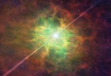 Establecen el ciclo de una fuente de extrañas ráfagas de radio en el espacio con la energía de millones de soles