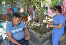 Beneficiario de “Avanzando Contigo” recibe apoyo económico y silla de ruedas por parte del Sistema DIF Reynosa