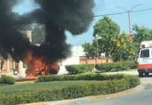 Bomberos sofocan incendio en unidad