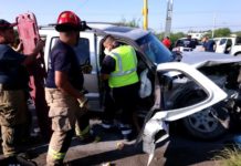 Encontronazo deja un lesionado y daños en unidades