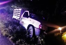 Policía Estatal llevaron a cabo el aseguramiento de una camioneta, un arma larga y tres cargadores