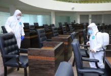 Sanitizan Congreso antes de inicio de periodo