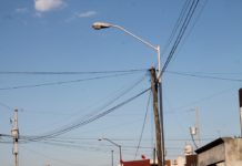Vecinos solicitan alumbrado público