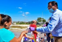 Sistema DIF Reynosa brinda atención médica y fumigación en sectores vulnerables