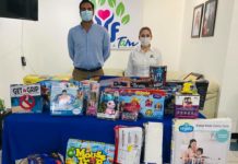 Empresarios donan juguetes al DIF Reynosa