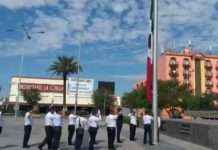 Izamiento de Bandera por 210 Aniversario de la Independencia