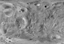 “Es muy desconcertante”: científicos descubren que la Luna se está oxidando aunque prácticamente era imposible