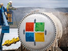 El centro de datos submarino de Microsoft vuelve a la superficie tras pasar 2 años sumergido