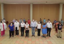 Entregan Chucho Nader y Aída Féres Auxiliares Auditivos a Grupos Vulnerables