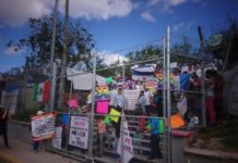Piden reactivación de asilo en EU con protesta