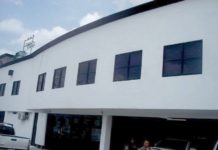 Rateros despojan de una unidad a su victima