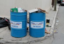 Instalan tambos contenedores de basura