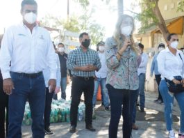 Atiende Municipio a colonos a la puerta de su casa