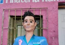 Reconocen labor altruista de Víctor Ríos con una piñata