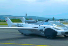 ¡Doc llamando a Marty! AirCar realiza su primer vuelo después de despegar en plena carretera