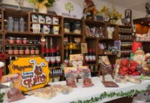 Inaugura Chucho Nader Espacio Comercial de Productores Artesanales