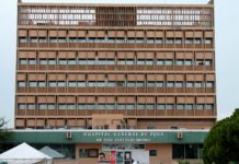 Vigente vacunación en IMSS