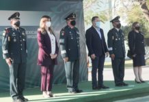 Impone Ejército Mexicano condecoraciones y ascensos