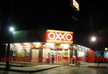 Rateros asaltan tienda comercia y amagan a empleados