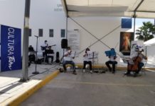 Ofrecen recital a personal medico