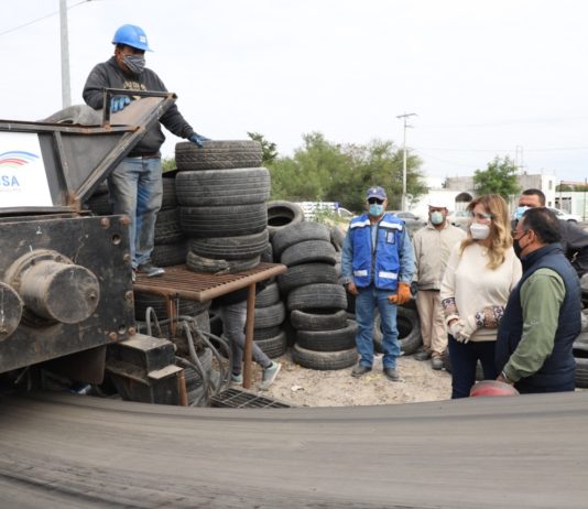 Supervisa Alcaldesa proceso de trituración de llantas