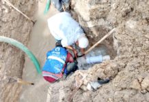 Concluye COMAPA reparación de ruptura de tubería en La Joya