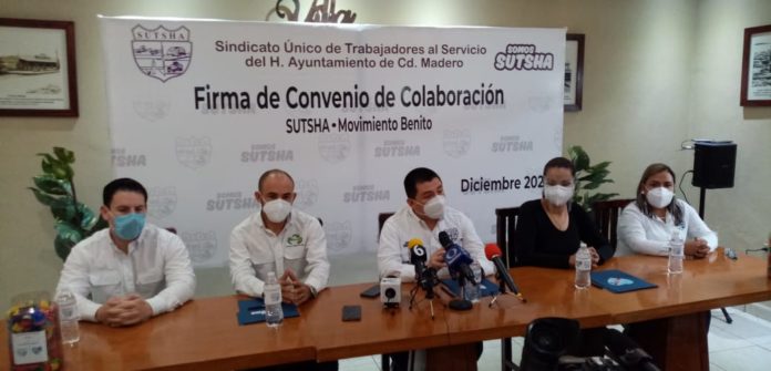 Firma convenio SUTSHA y Movimiento Benito