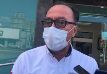 Plaza será concluida en pocos días: Regidor.