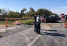 Vuelca unidad en accidente y deja una persona sin vida