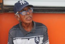 Comparten alimento con migrantes