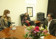 Programa de Becas en Reynosa ejemplo nacional: Rector del IIES