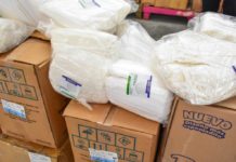 Recibe DIF Reynosa donación de 35 mil cubrebocas de Farmacia López