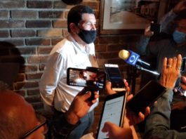 Reeligen a líder sindical en la CFE